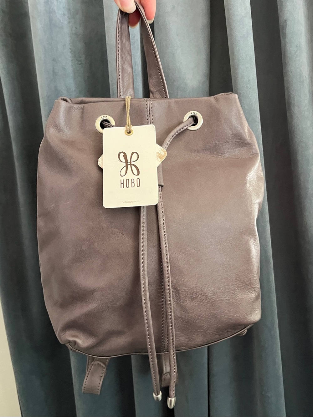 HOBO Kendall Granite Vintage Hide Leather Drawstring Backpack Bag Gray READ